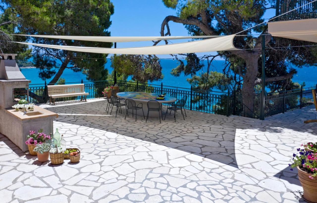 Avra Private Suites Lassi  Buitenkant foto