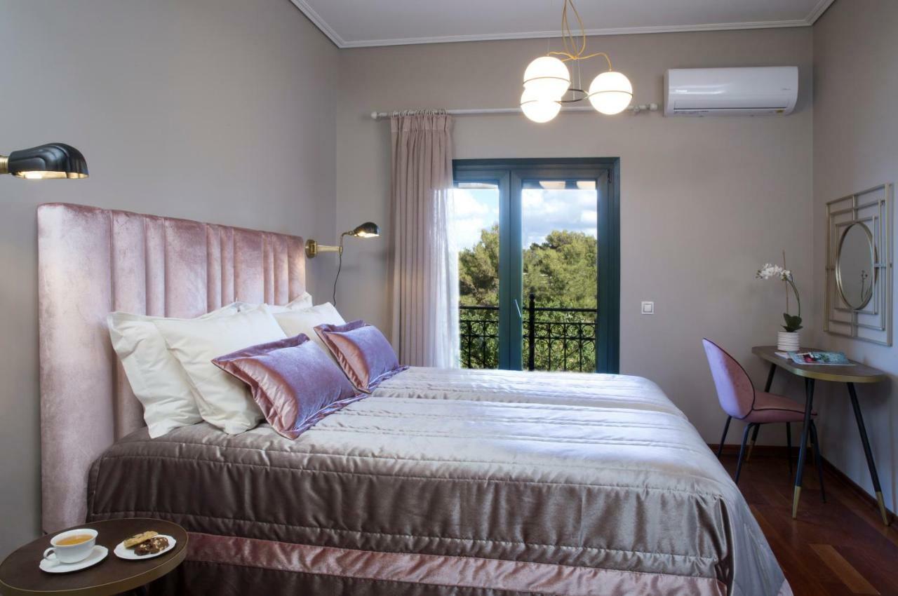 Avra Private Suites Lassi  Buitenkant foto
