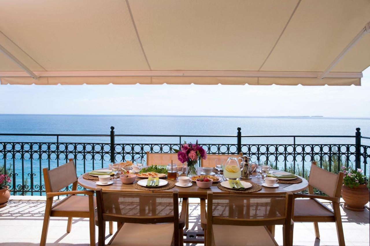 Avra Private Suites Lassi  Buitenkant foto