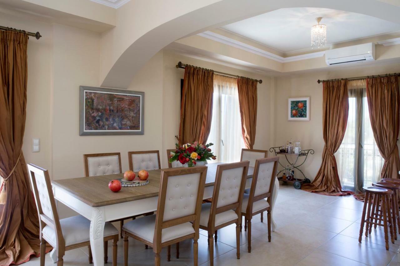 Avra Private Suites Lassi  Buitenkant foto