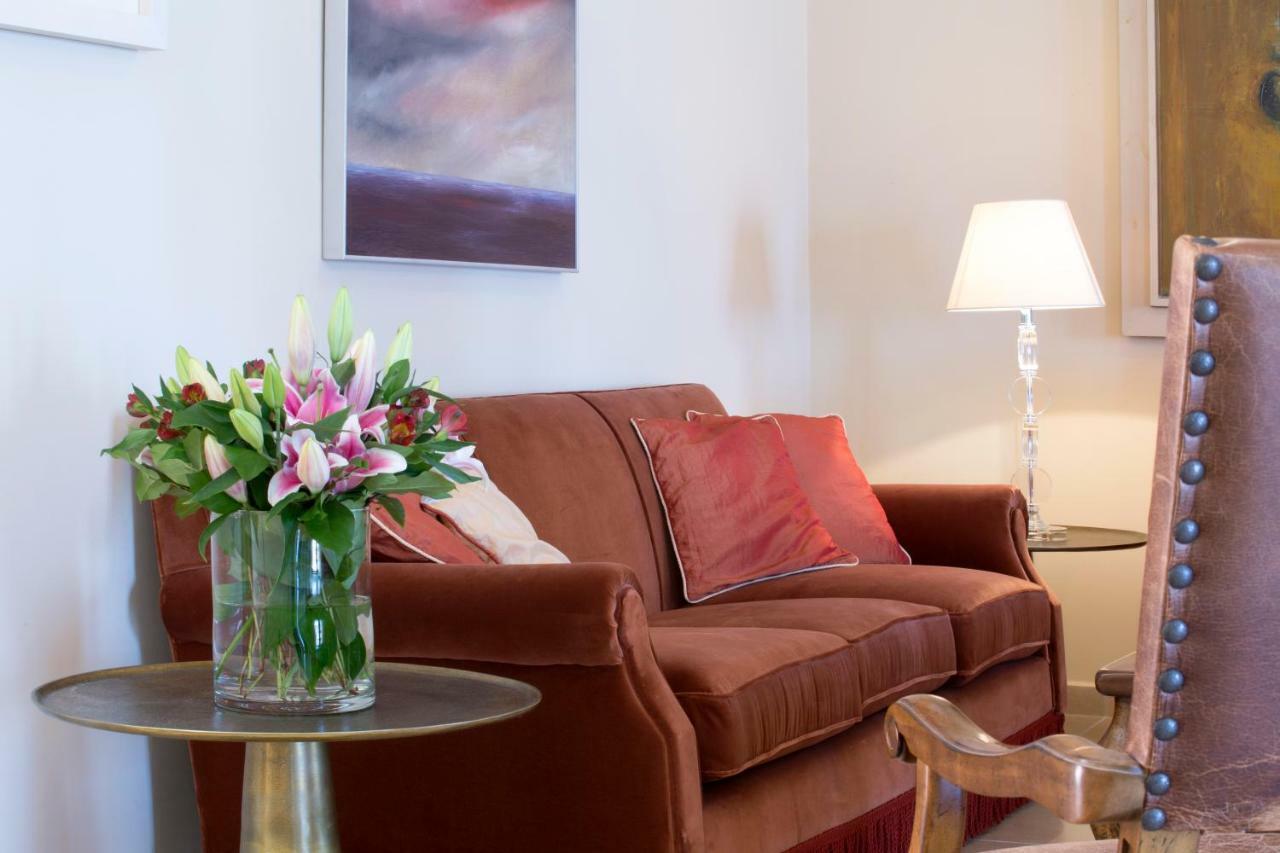Avra Private Suites Lassi  Buitenkant foto