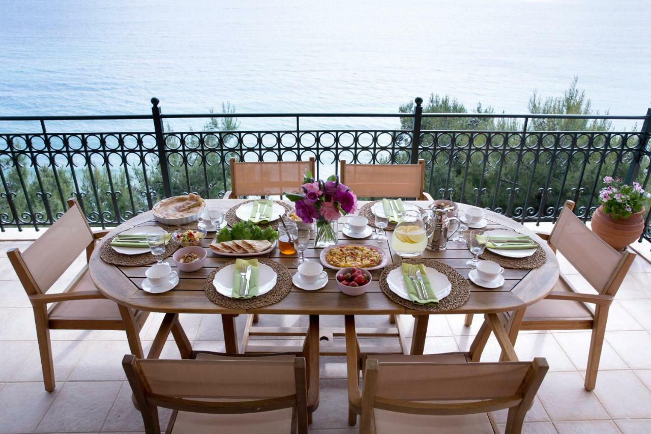 Avra Private Suites Lassi  Buitenkant foto