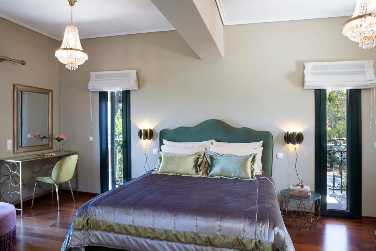 Avra Private Suites Lassi  Buitenkant foto